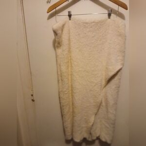 - Express XL skirt--soft LIGHT ivory in color